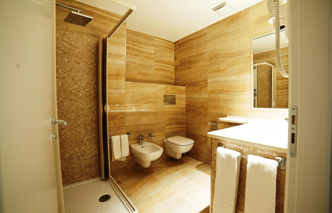 Family Center Hotel Atena Lucana Dış mekan fotoğraf