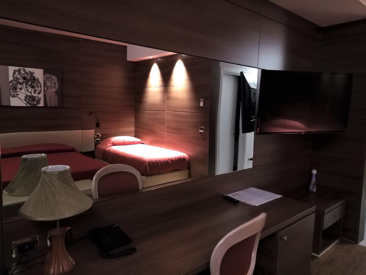 Family Center Hotel Atena Lucana Dış mekan fotoğraf